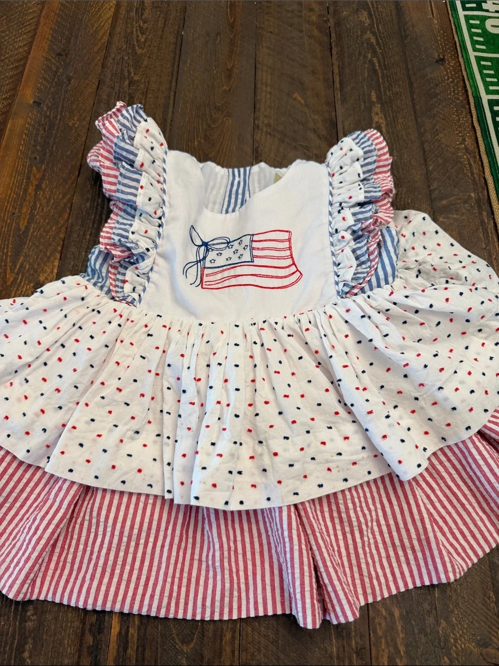 Southern Darlin Smocks American Flag Seersucker Swiss Dot Patriotic Dress 4T Was